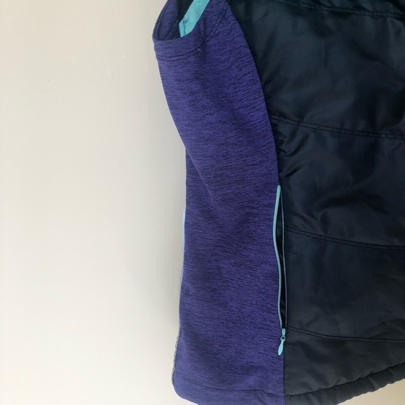 TITLE Nine Will Power hooded vest. - Picture 9 of 13